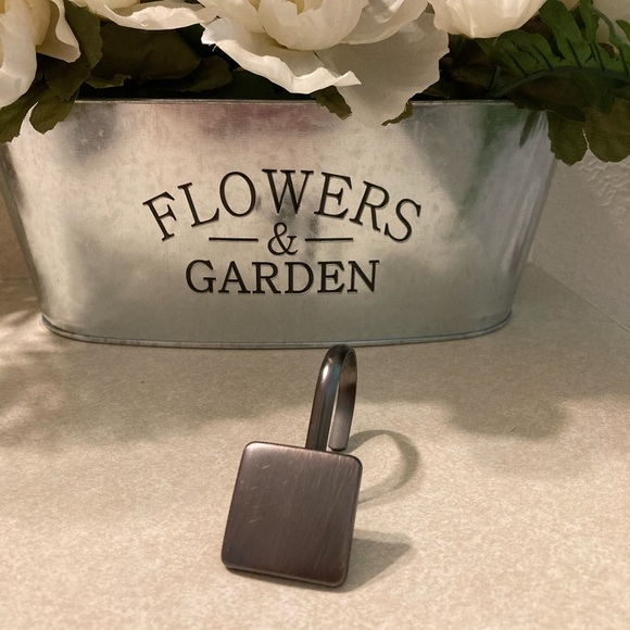 Bronze Colored Shower Curtain Hooks - 10 Count - Picture 3 of 3